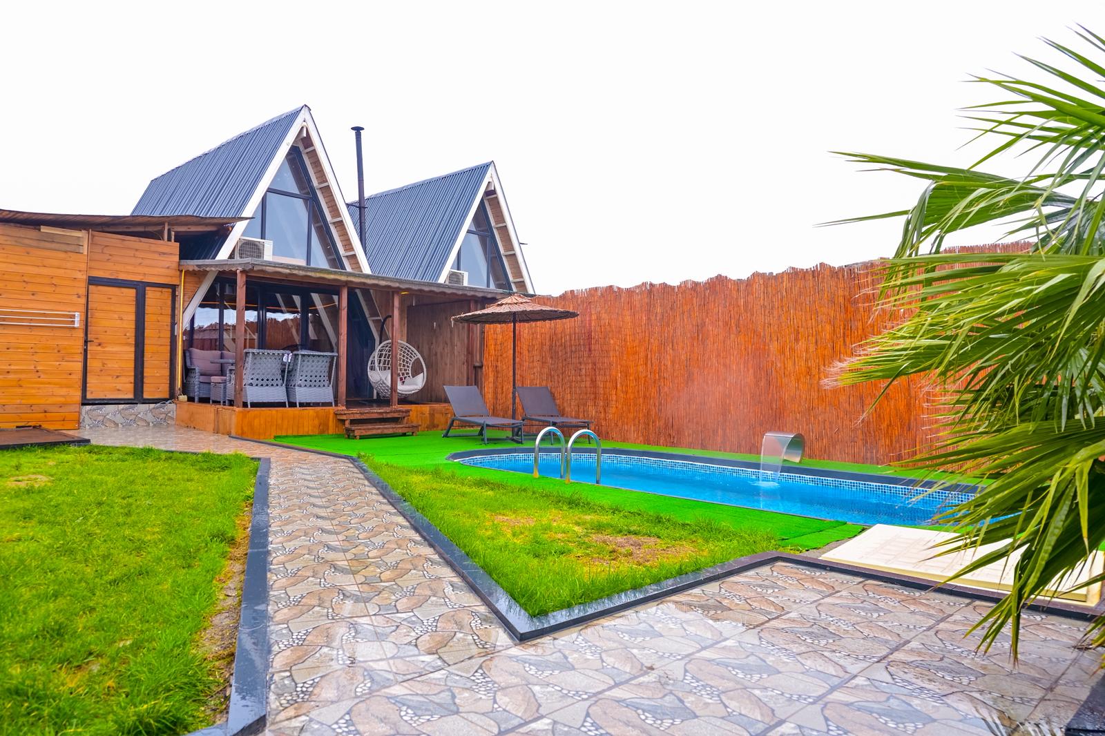 Çocuk Havuzlu Suit Dome